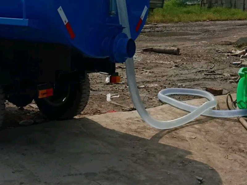 滨海园区机场专业维修马桶疏通/清洗管道/清理化粪池