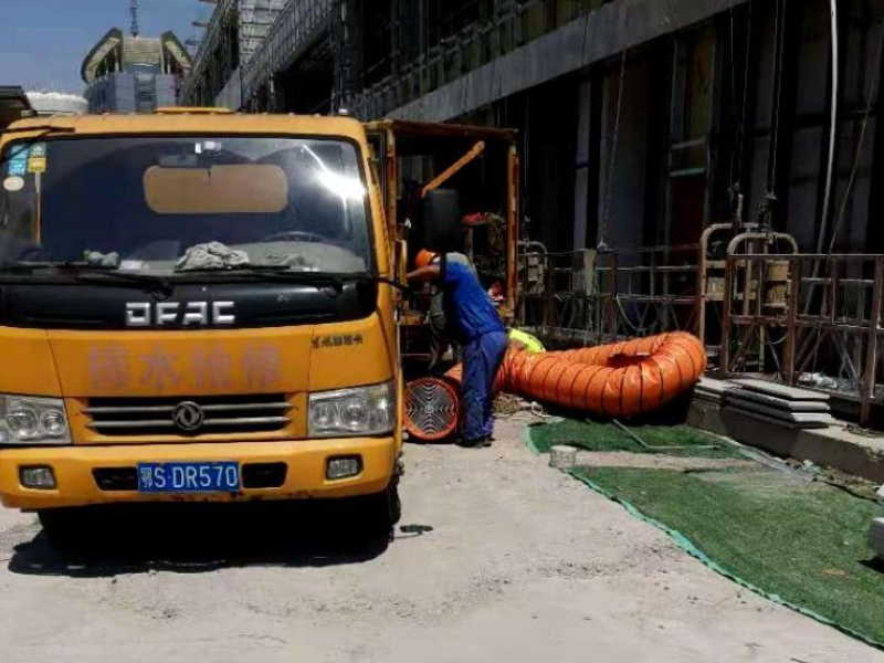 天津滨海新区专业高压清洗管道  清理化粪池
